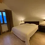 Daire Maisonette Penthouse-stil 150m2 - Direkt Am Walensee Mit Badestrand Unterterzen
