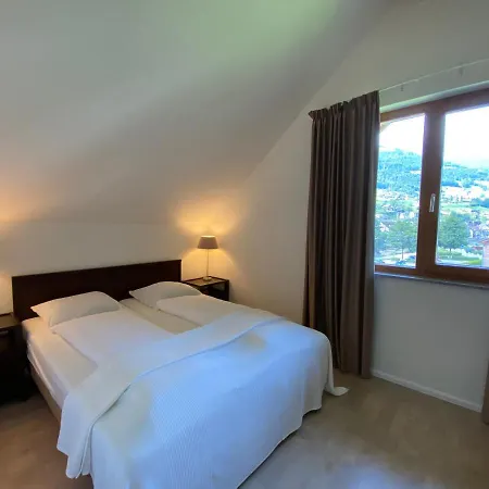 Maisonette Im Penthouse-stil Ca 145m2 Mit Viel Privatsphaere - Direkt Am Walensee Mit Badestrand Appartement Unterterzen