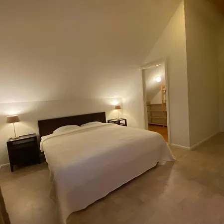 Maisonette Im Penthouse-stil Ca 145m2 Mit Viel Privatsphaere - Direkt Am Walensee Mit Badestrand Unterterzen