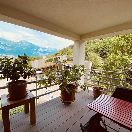 Daire Maisonette Penthouse-stil 150m2 - Direkt Am Walensee Mit Badestrand Unterterzen