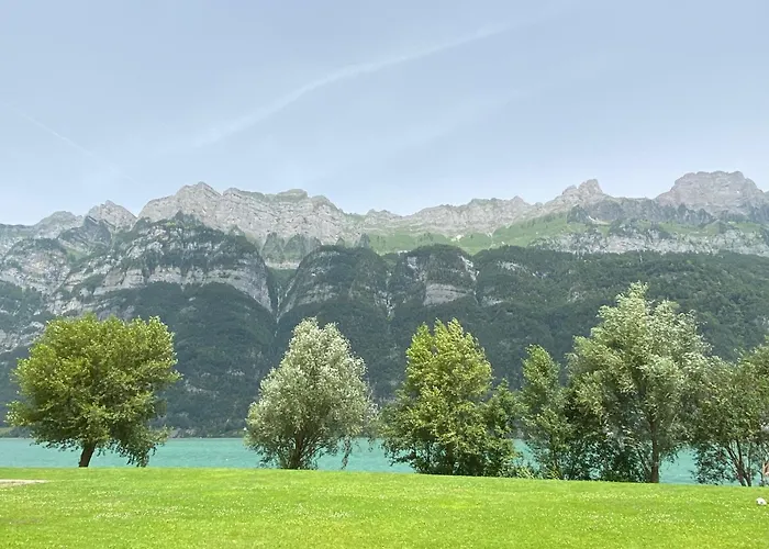 Maisonette Im Penthouse-stil Ca 145m2 Mit Viel Privatsphäre - Direkt Am Walensee Mit Badestrand * Unterterzen